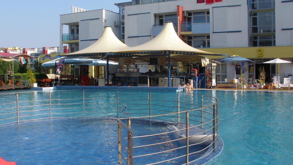 艾丽特3号综合公寓楼公寓之音酒店 阳光海滩 外观 照片